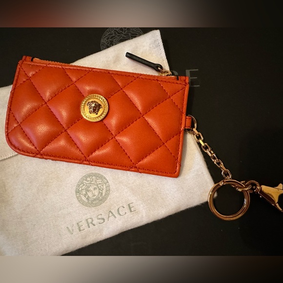 Versace Medusa Quilted orange leather zipper card case wallet NEW (AUTHE… - Picture 13 of 16